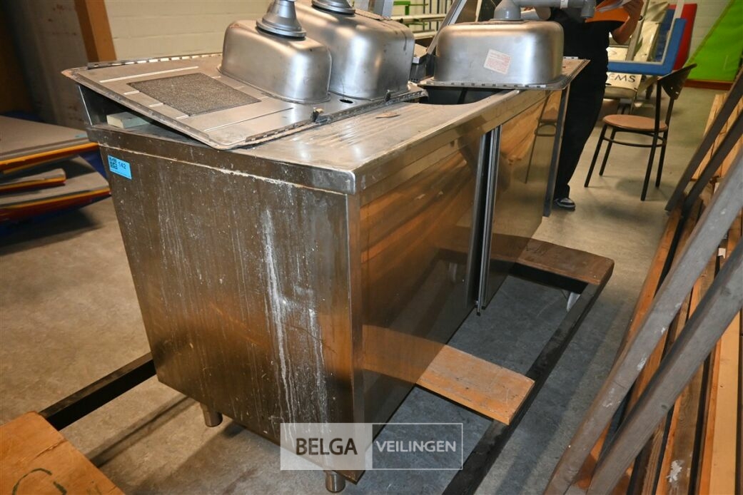 Toogspoelbak GIGA – foto 3 – kavel bij Belga Veilingen