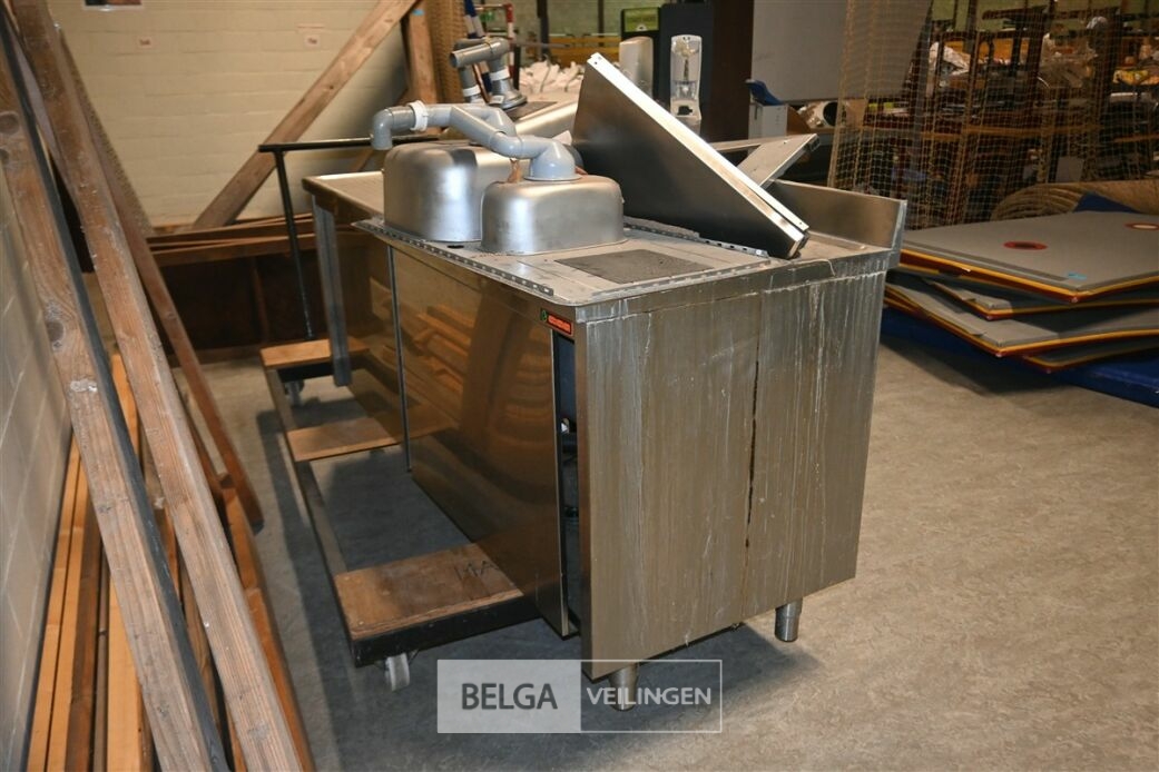 Toogspoelbak GIGA – foto 6 – kavel bij Belga Veilingen