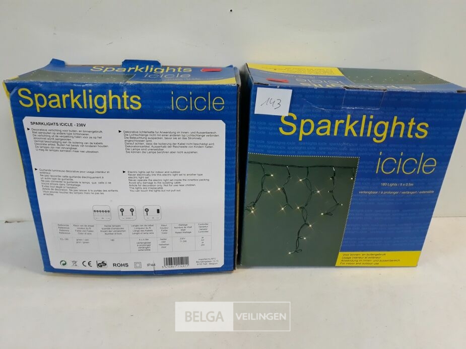 2 x Kerstverlichting voor dakrand 5 M afhangen 0,5M – foto 2 – kavel bij Belga Veilingen, Oudsbergen