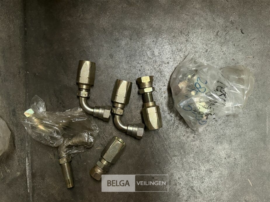 Bak met inhoud – foto 7 – kavel bij Belga Veilingen, Lummen