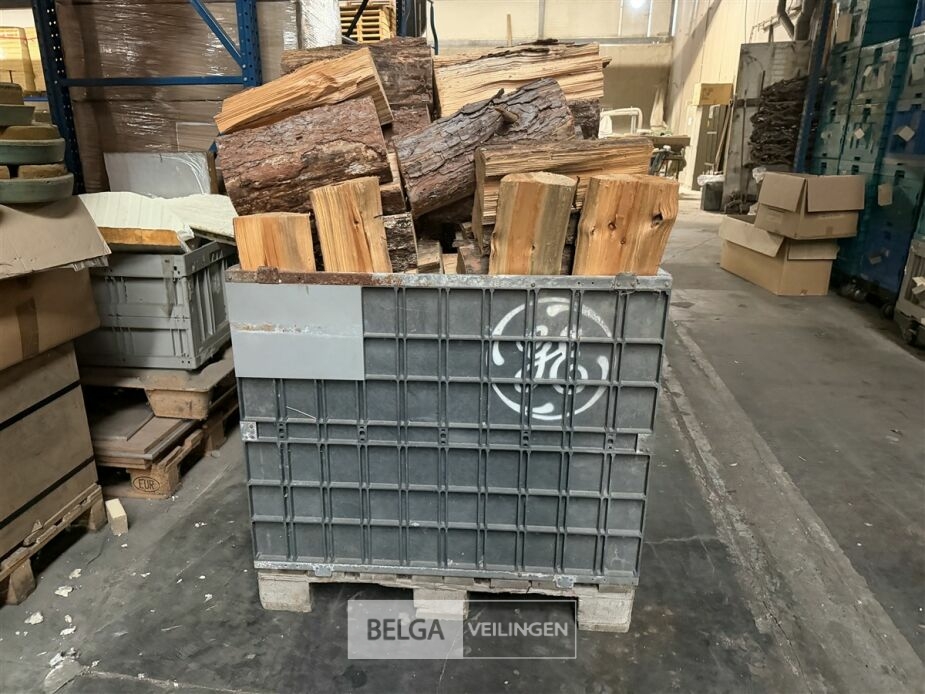 1 Palletbox den hout – foto 2 – kavel bij Belga Veilingen, Lummen