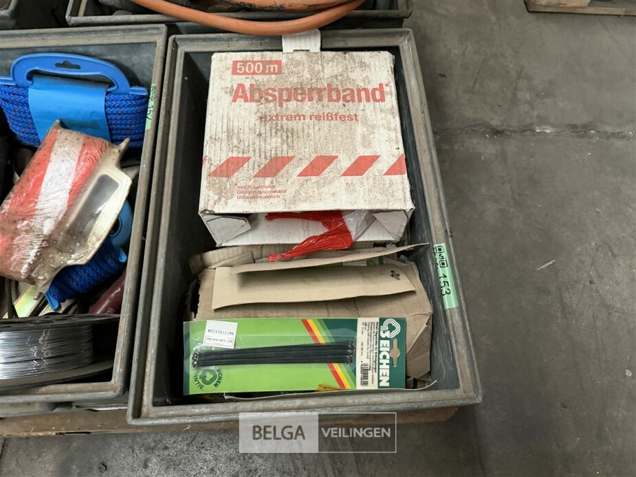 Bak met divers – foto 2 – kavel bij Belga Veilingen, Lummen