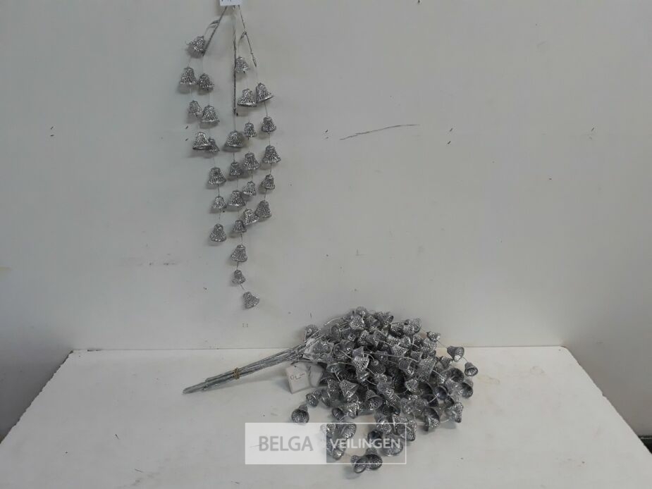 5 x Klokken op stok 55 cm zilver – foto 2 – kavel bij Belga Veilingen, Oudsbergen