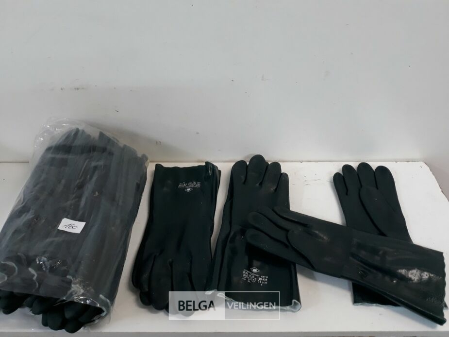 12 x Handschoenen chemicaliën maat 9 groen 33 cm – foto 2 – kavel bij Belga Veilingen, Oudsbergen