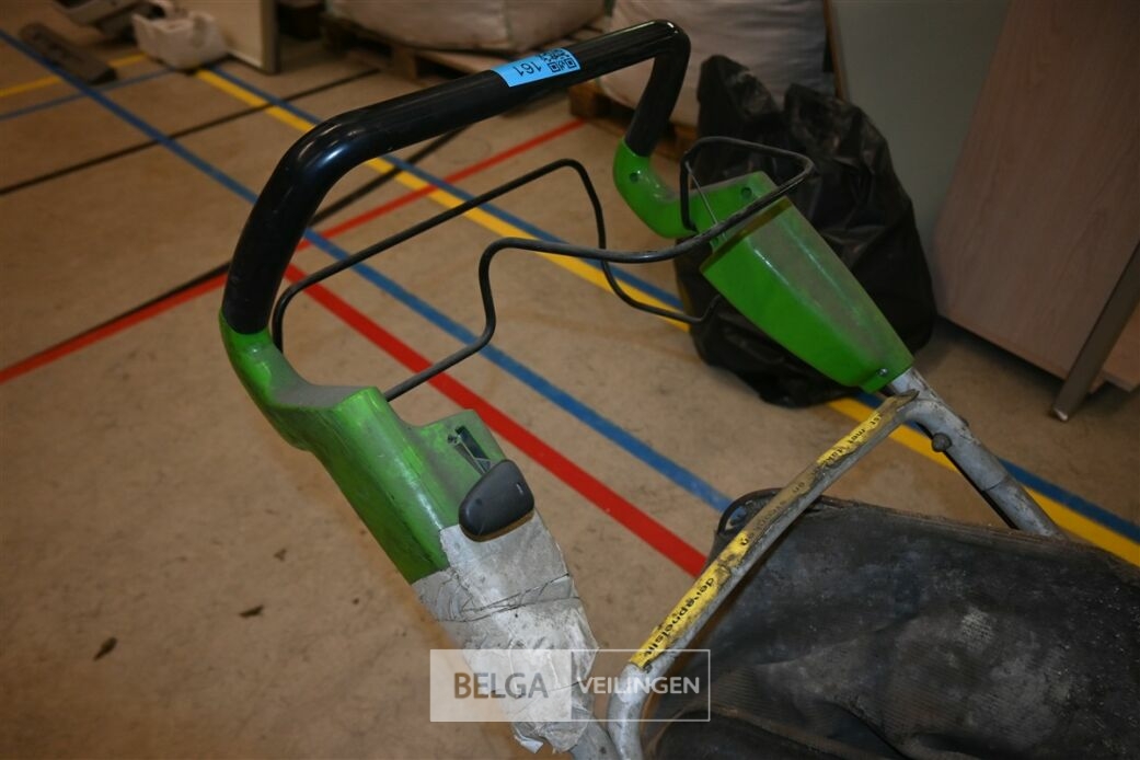 Grasmaaier VIKING – foto 5 – kavel bij Belga Veilingen