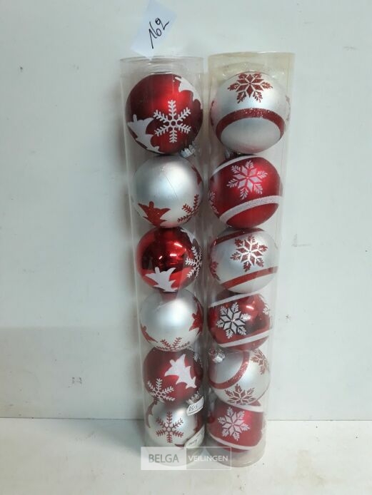 2 x Kerstballen pvc 6 stuks rood/zilver – foto 2 – kavel bij Belga Veilingen, Oudsbergen