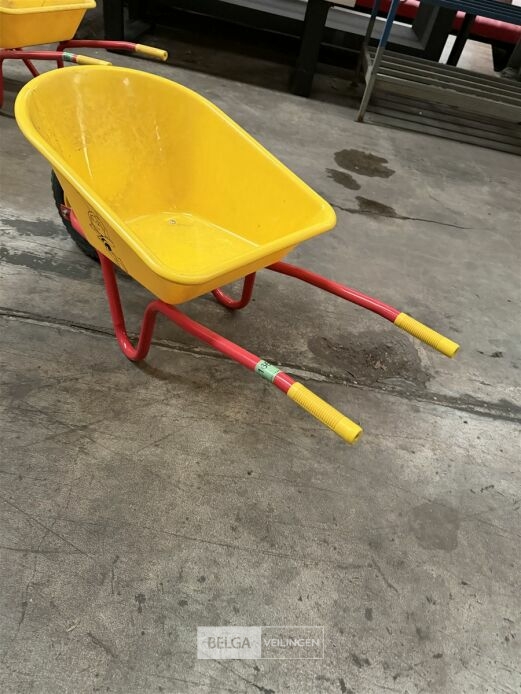 Kinderkruiwagen – foto 5 – kavel bij Belga Veilingen, Lummen