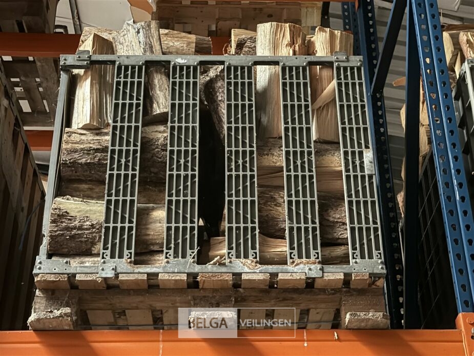 1 Palletbox den hout – foto 2 – kavel bij Belga Veilingen, Lummen