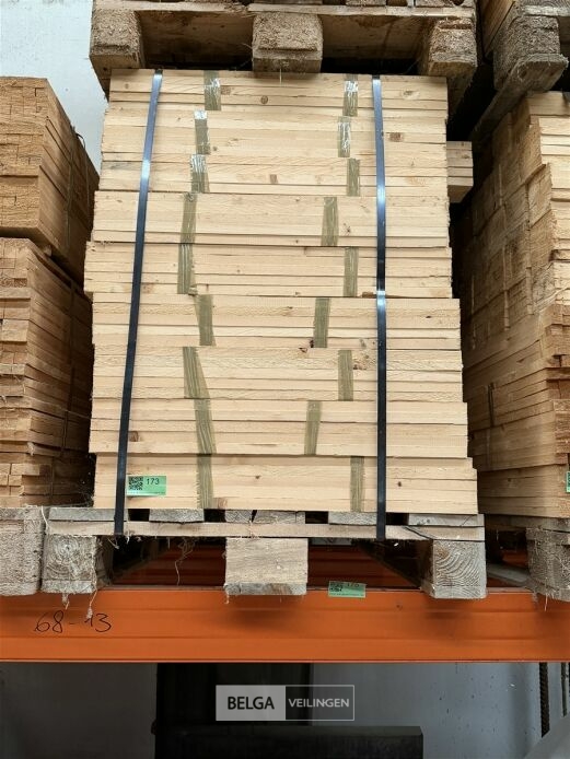 1 Pallet met houten latjes – foto 2 – kavel bij Belga Veilingen, Lummen