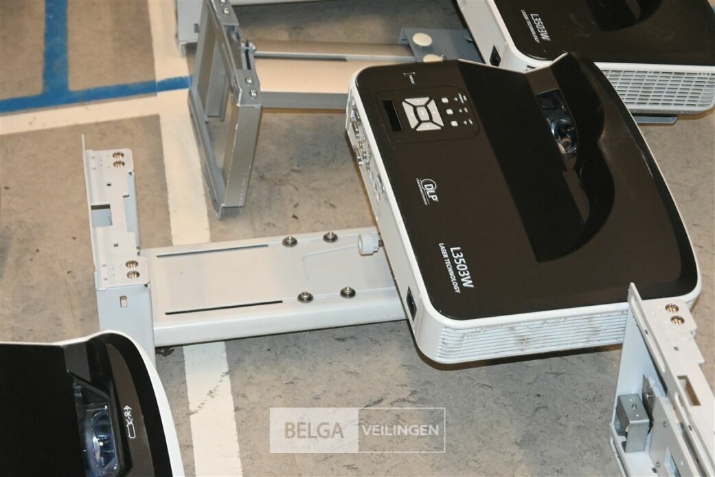 Partij presentatiemateriaal – foto 8 – kavel bij Belga Veilingen