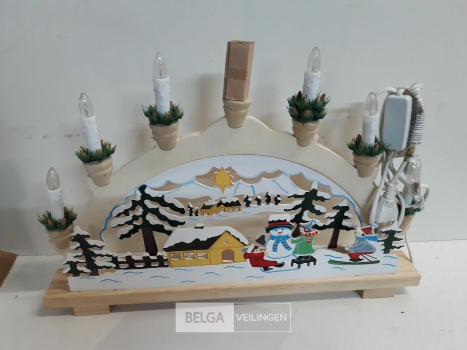 1 x Kerstdorp met lampen 43x33 cm – foto 3 – kavel bij Belga Veilingen, Oudsbergen