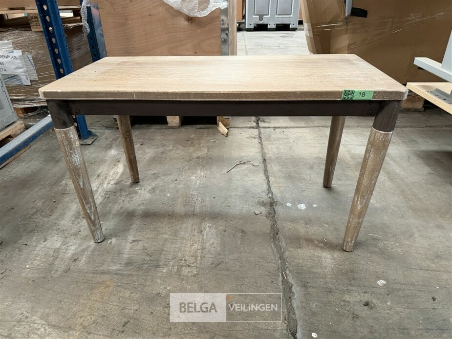 PURE houten salontafel – foto 2 – kavel bij Belga Veilingen, Lummen