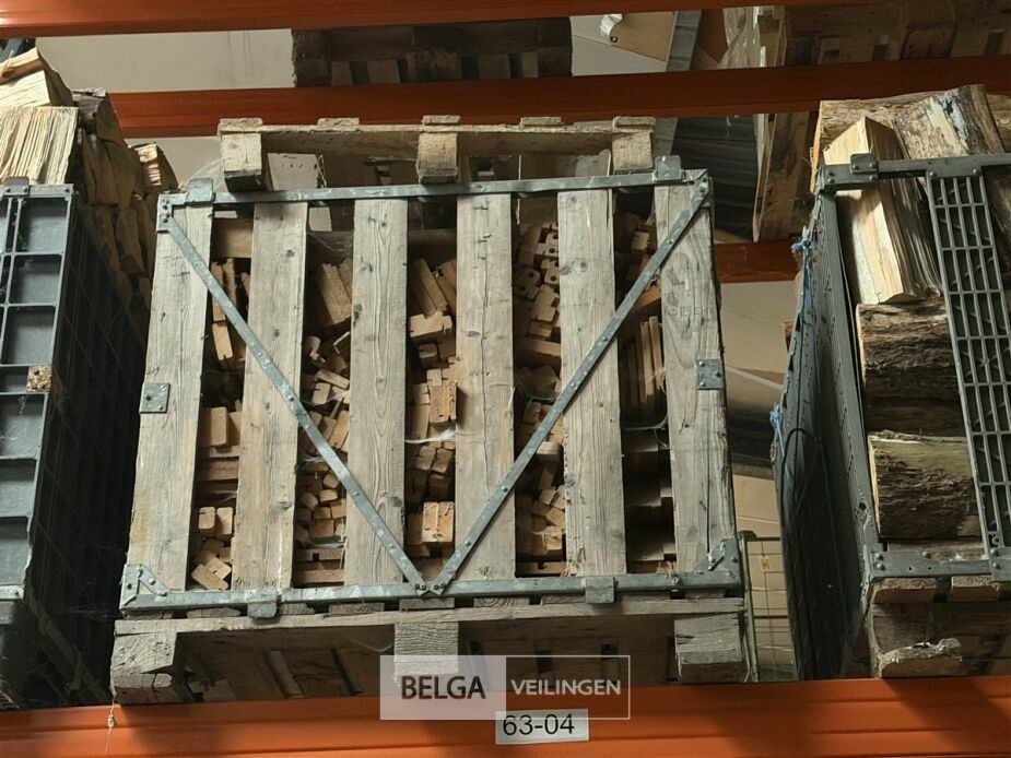 1 Palletbox den hout – foto 2 – kavel bij Belga Veilingen, Lummen