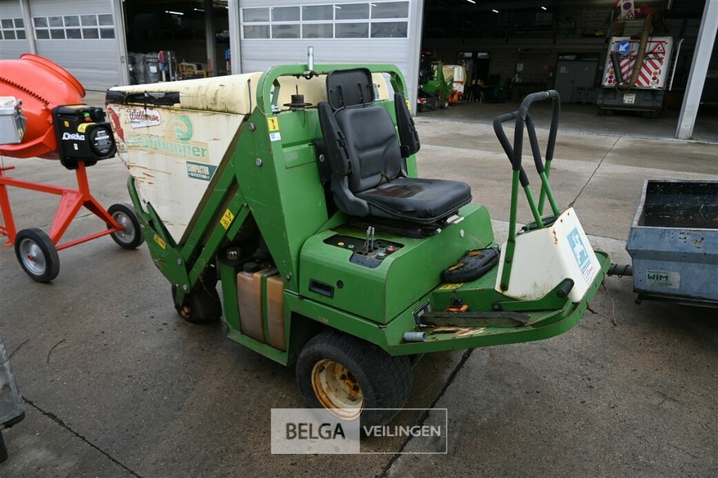 AMAZONE zitmaaier – foto 6 – kavel bij Belga Veilingen