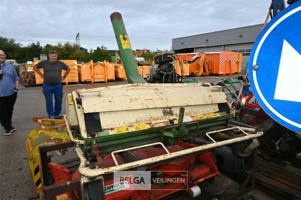 AMAZONE zitmaaier – foto 12 – kavel bij Belga Veilingen