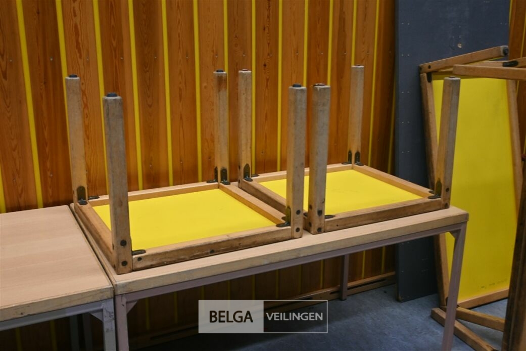 Partij kleutermeubilair – foto 5 – kavel bij Belga Veilingen