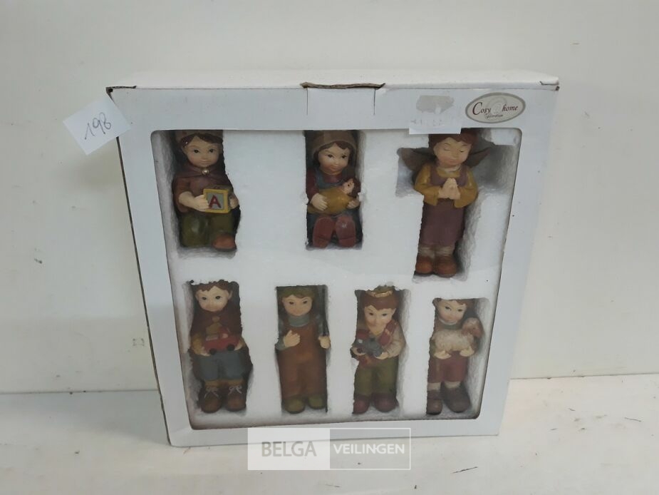 1 x Kerstfiguurtjes 7-delig kinderen – foto 2 – kavel bij Belga Veilingen, Oudsbergen