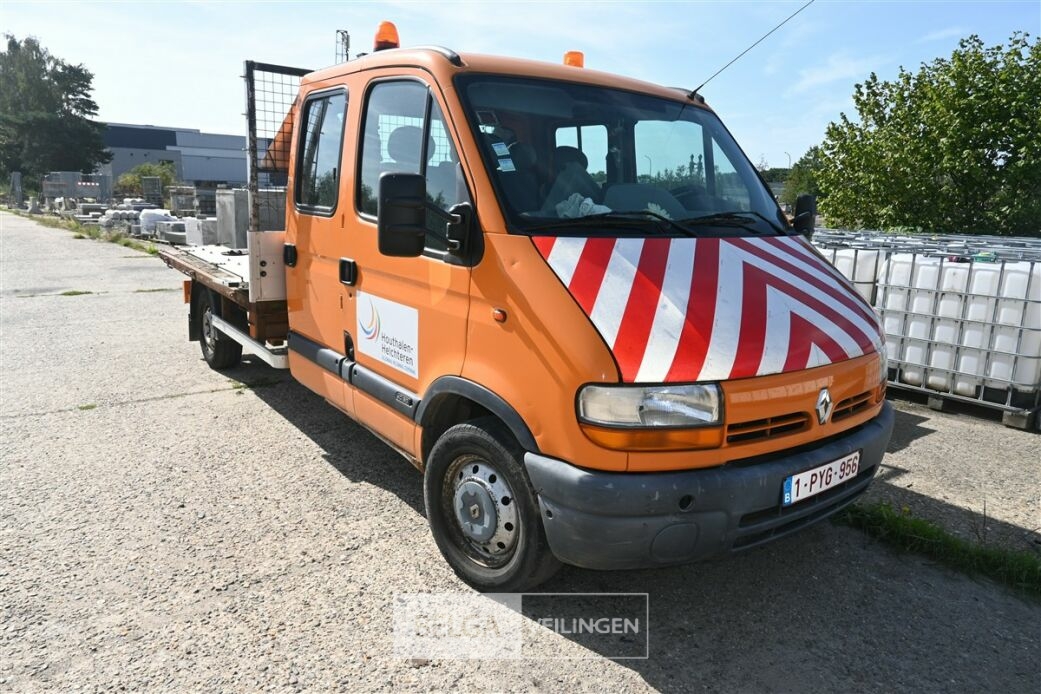 Lichte vracht RENAULT Master – foto 2 – kavel bij Belga Veilingen