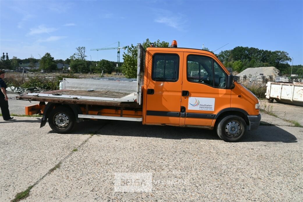 Lichte vracht RENAULT Master – foto 3 – kavel bij Belga Veilingen