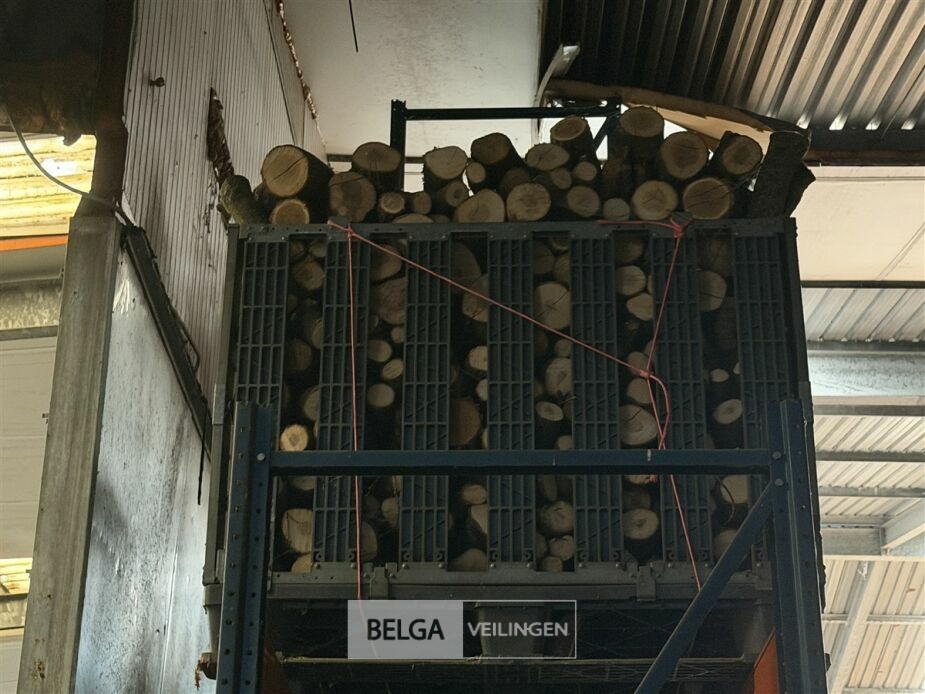 1 Palletbox hard hout – foto 3 – kavel bij Belga Veilingen, Lummen
