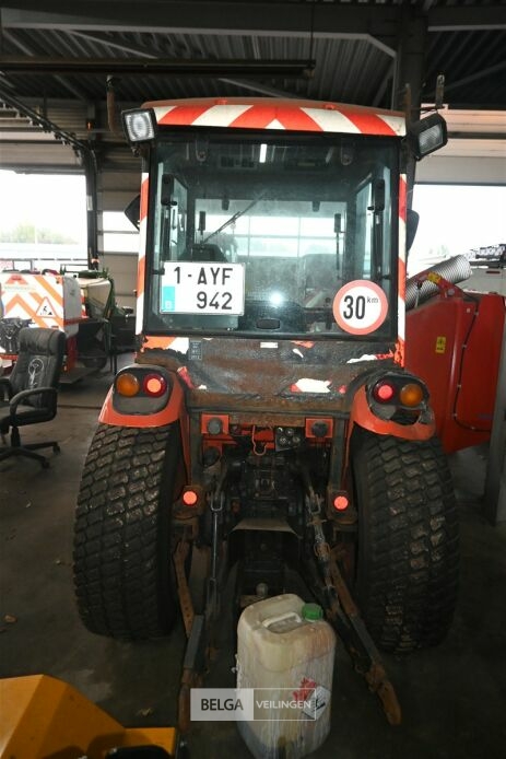 KIOTI tractor – foto 6 – kavel bij Belga Veilingen
