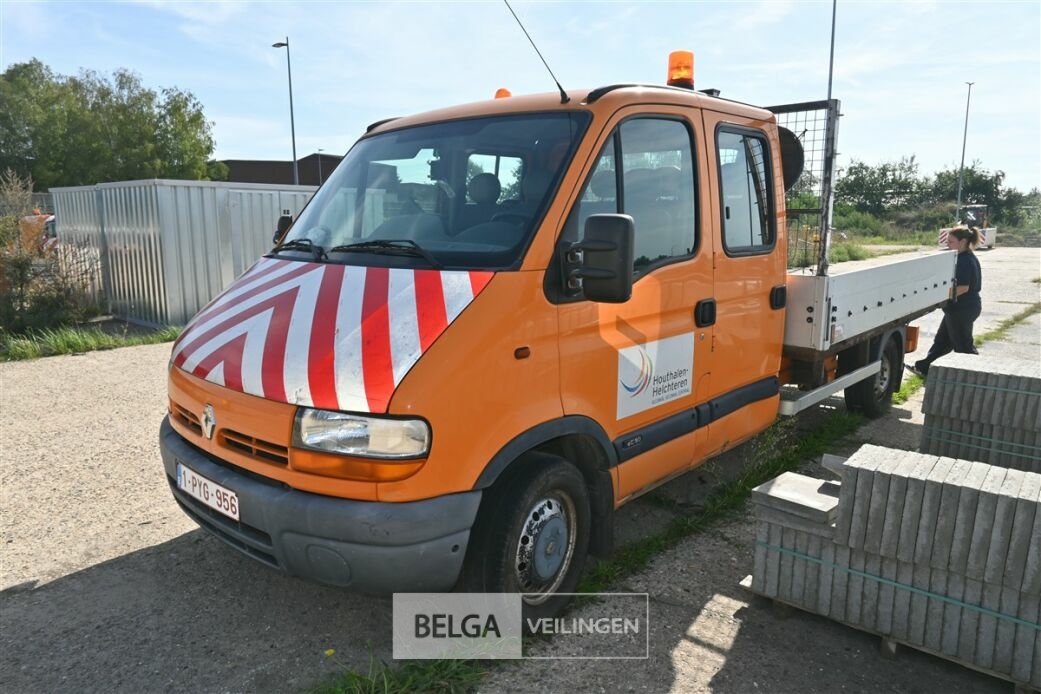 Lichte vracht RENAULT Master – foto 17 – kavel bij Belga Veilingen