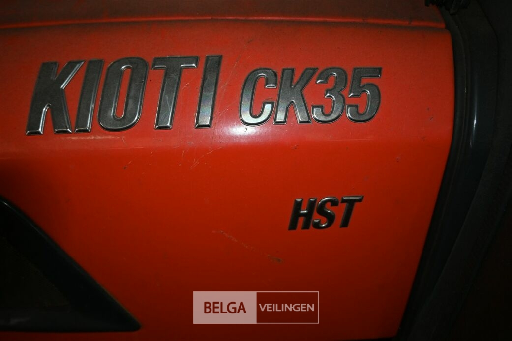 KIOTI tractor – foto 9 – kavel bij Belga Veilingen