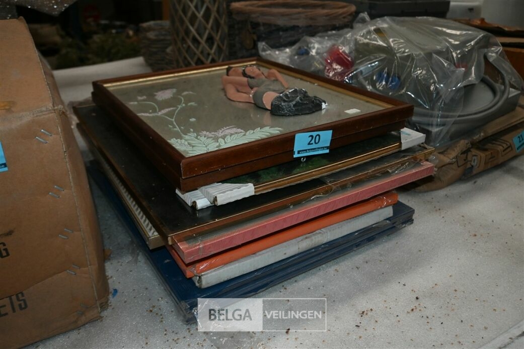 Partij muurdecoratie – foto 2 – kavel bij Belga Veilingen, Lummen