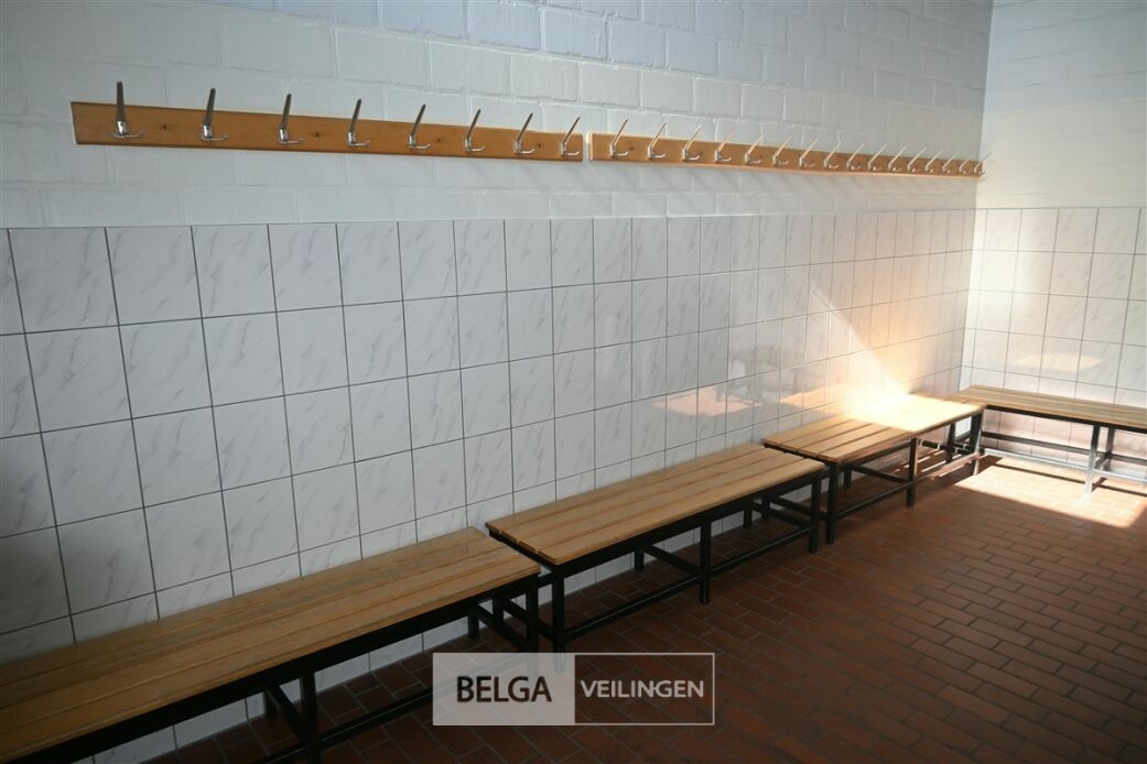 Inhoud lokaal – foto 2 – kavel bij Belga Veilingen