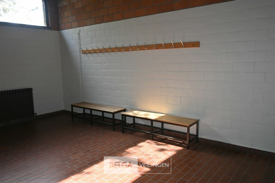 Inhoud lokaal – foto 2 – kavel bij Belga Veilingen