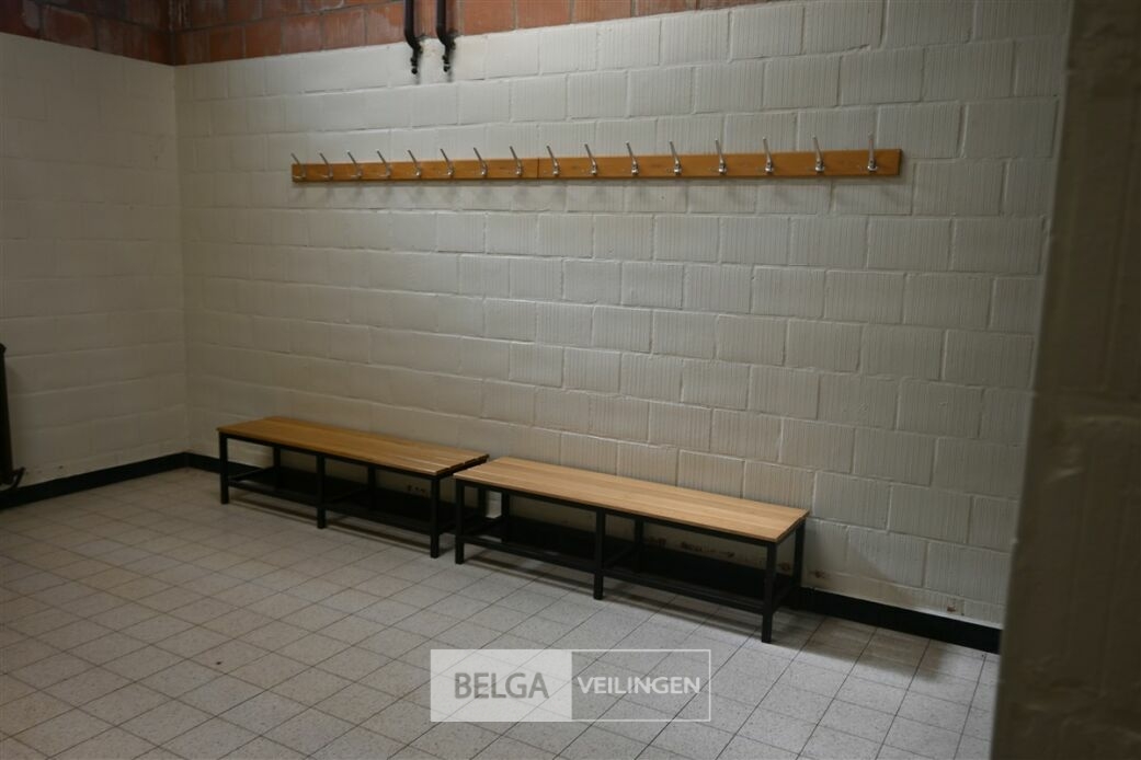 Inhoud lokaal – foto 2 – kavel bij Belga Veilingen