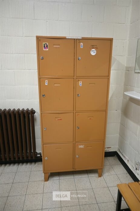 Inhoud lokaal – foto 3 – kavel bij Belga Veilingen