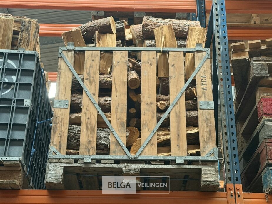1 Palletbox den hout – foto 2 – kavel bij Belga Veilingen, Lummen