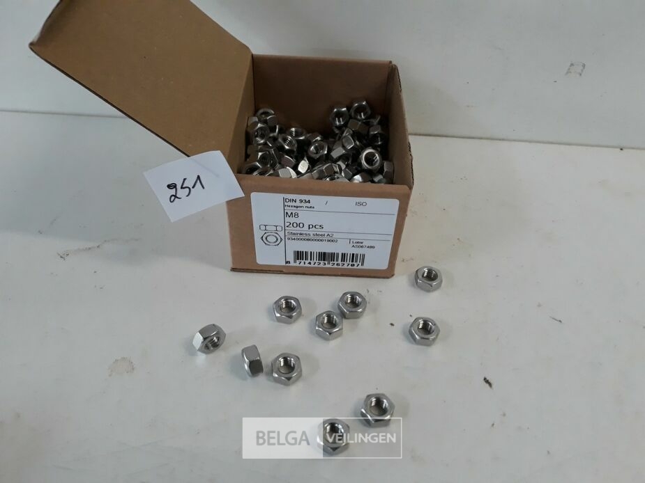 1 x Zeskantmoer INOX A2 M 8 200 stuks – foto 2 – kavel bij Belga Veilingen, Oudsbergen