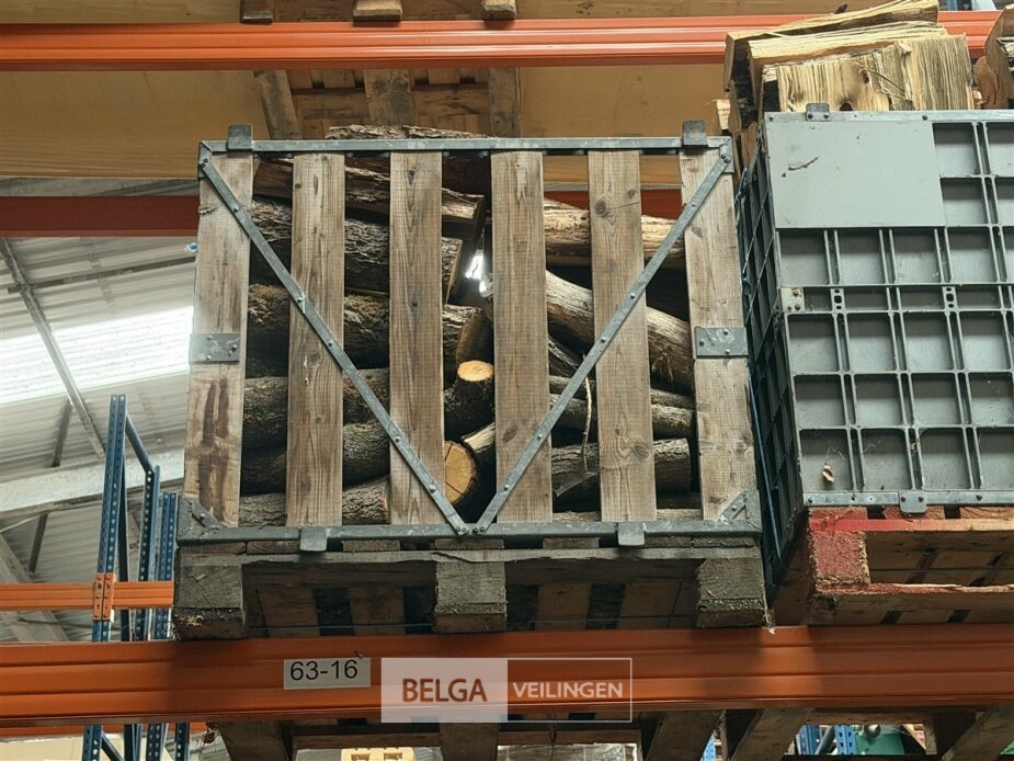 1 Palletbox hard hout – foto 2 – kavel bij Belga Veilingen, Lummen