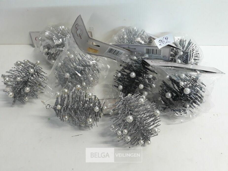 10 x Hangdeco zilver/zwart met kralen 10 cm – foto 2 – kavel bij Belga Veilingen, Oudsbergen