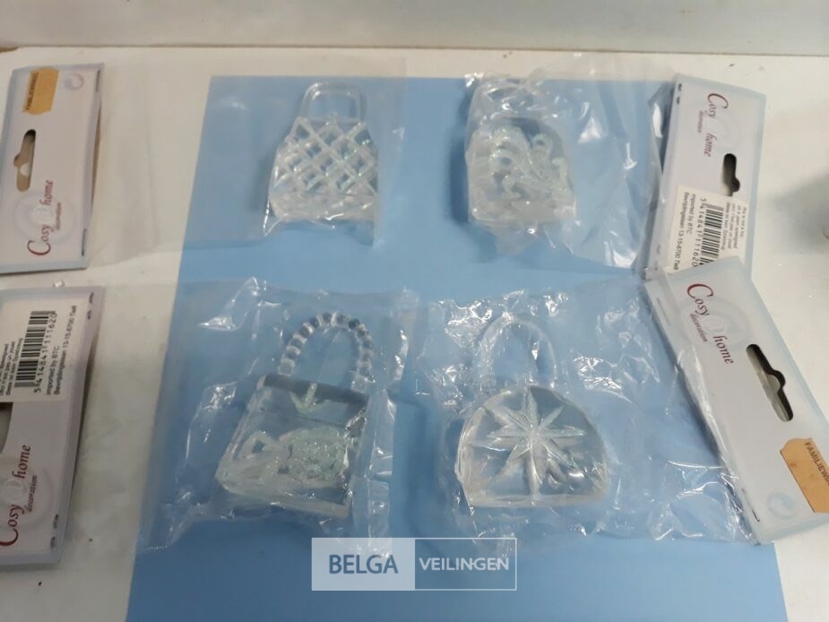 12 x Hangdeco acryl handtas 4 assorti – foto 3 – kavel bij Belga Veilingen, Oudsbergen