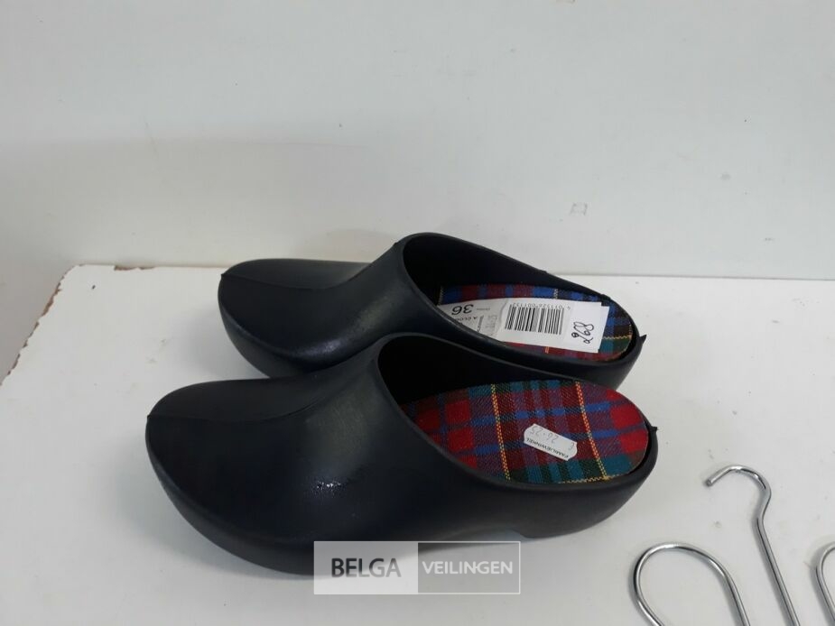 1 x Tuinklompjes jolly pvc 36 – foto 2 – kavel bij Belga Veilingen, Oudsbergen