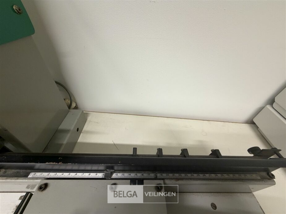 Papierboormachine ERNST NAGEL – foto 11 – kavel bij Belga Veilingen