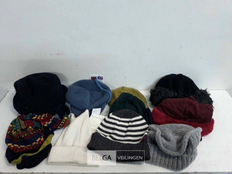 10 x Muts voor kinderen 10 assorti – foto 2 – kavel bij Belga Veilingen, Oudsbergen