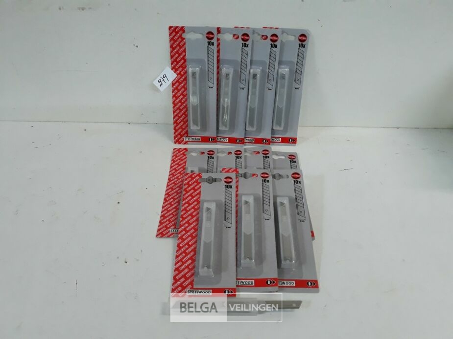 12 x Afbreek vervangmes 9 mm 10 stuks – foto 2 – kavel bij Belga Veilingen, Oudsbergen