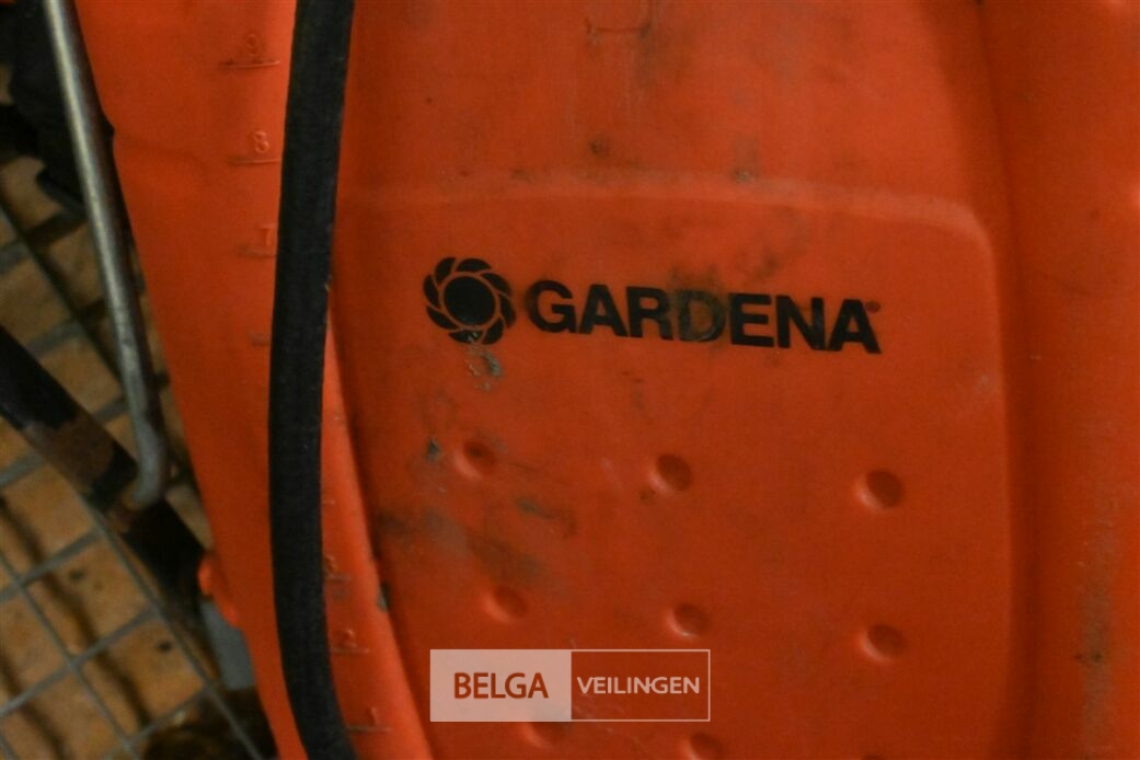 2x Rugsproeiers Gardena – foto 6 – kavel bij Belga Veilingen
