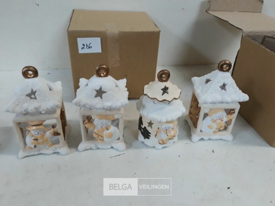 8 x T-lichthuisje winter 4 assorti – foto 3 – kavel bij Belga Veilingen, Oudsbergen