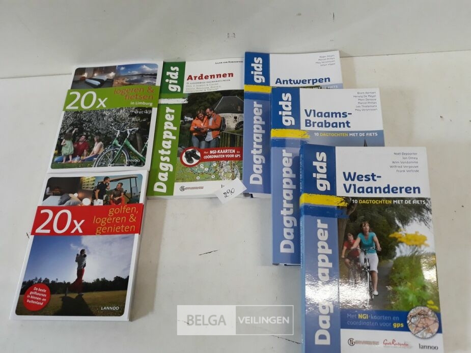 6 x Daguitstap boekjes – foto 2 – kavel bij Belga Veilingen, Oudsbergen