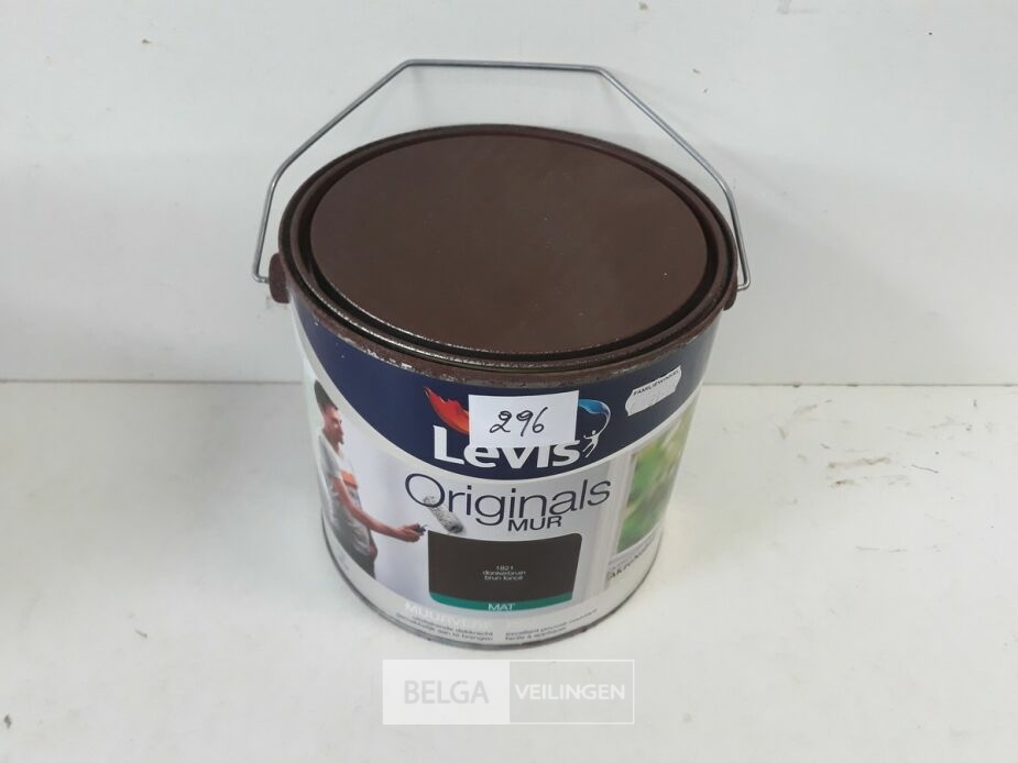 1 x Muur en plafond verf mat donker bruin Levis 2,5L – foto 2 – kavel bij Belga Veilingen, Oudsbergen