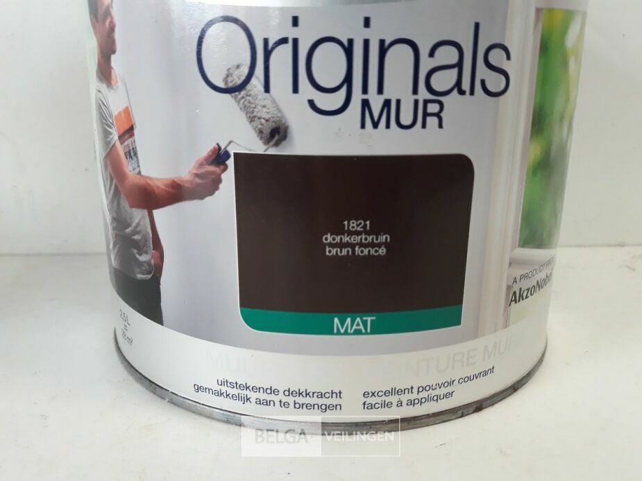 1 x Muur en plafond verf mat donker bruin Levis 2,5L – foto 3 – kavel bij Belga Veilingen, Oudsbergen
