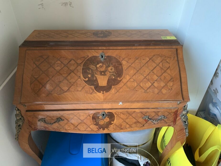 Antieke secretaire – foto 2 – kavel bij Belga Veilingen, Knokke
