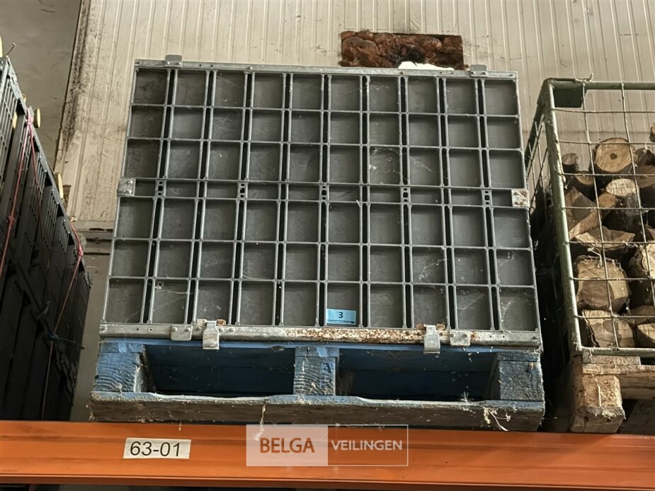 1 Palletbox hard hout – foto 2 – kavel bij Belga Veilingen, Lummen