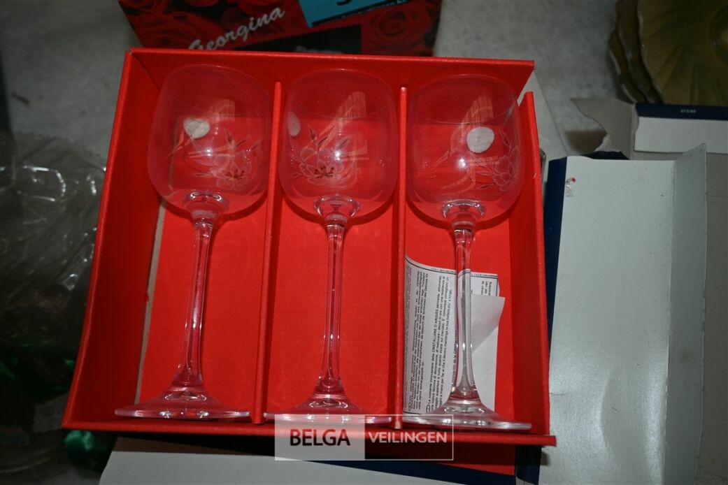 Kristallen glazen – foto 5 – kavel bij Belga Veilingen, Lummen