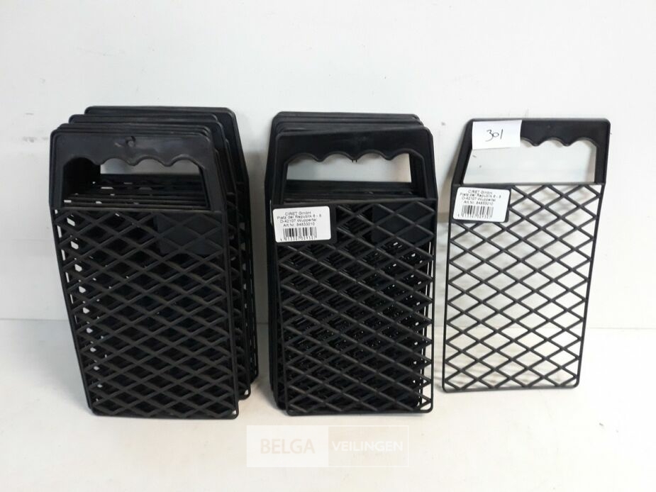 20 x Afdruiprooster pvc 12 x 18 cm – foto 2 – kavel bij Belga Veilingen, Oudsbergen